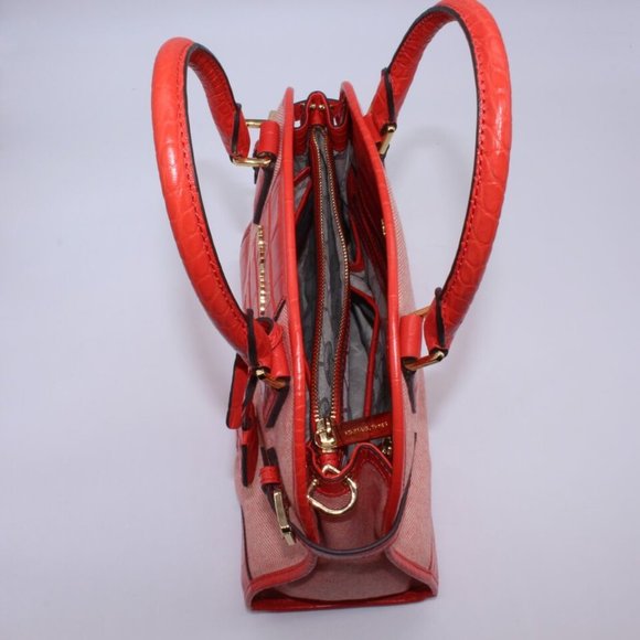 Michael Kors Bowling SATCHEL Shoulder Bag Purse Red Embossed Leather - Picture 12 of 13